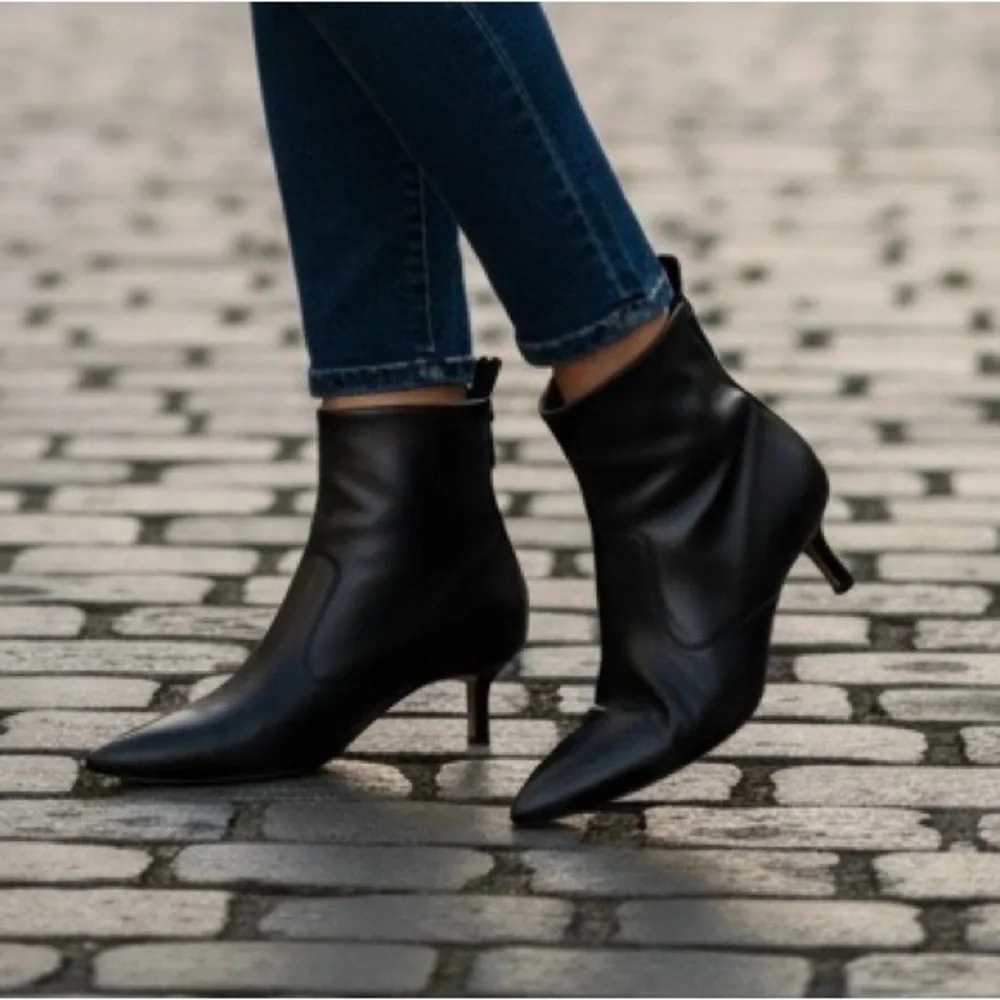 Franco Sarto Kura Ankle Booties Pointed toe kitten heel‎ leather Size 8M